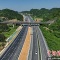 贵州在建高速公路,多项目并行推进，助力区域经济发展